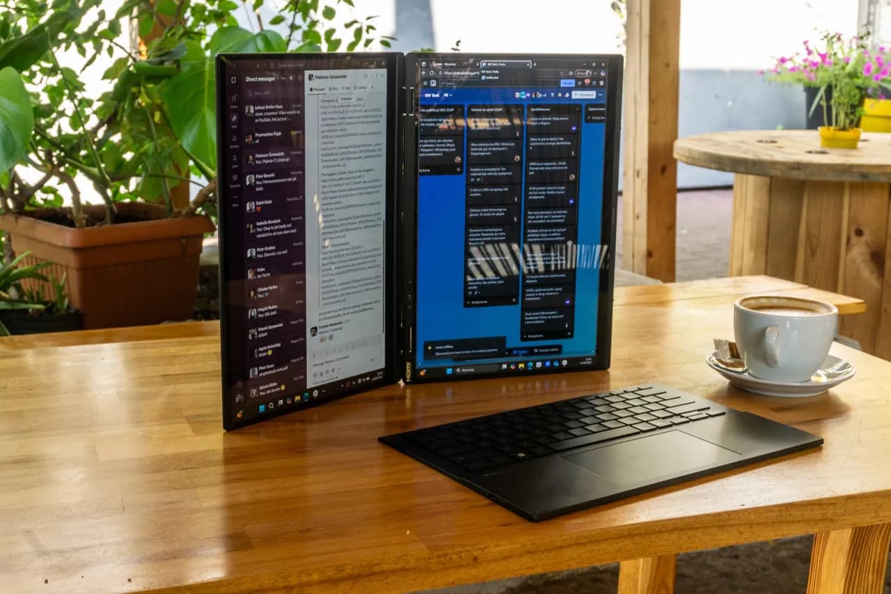Jak powiększyć ekran monitora, aby poprawić widoczność i komfort?