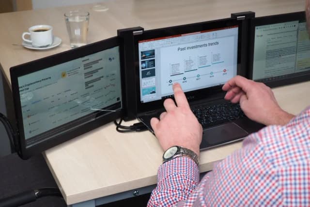 Jak podłączyć monitor przez USB-C bez problemów i frustracji